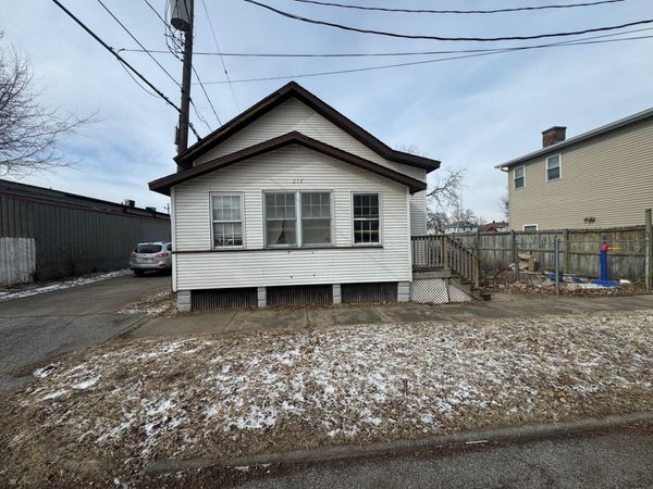 614 25th Street , Rock Island, IL 61201