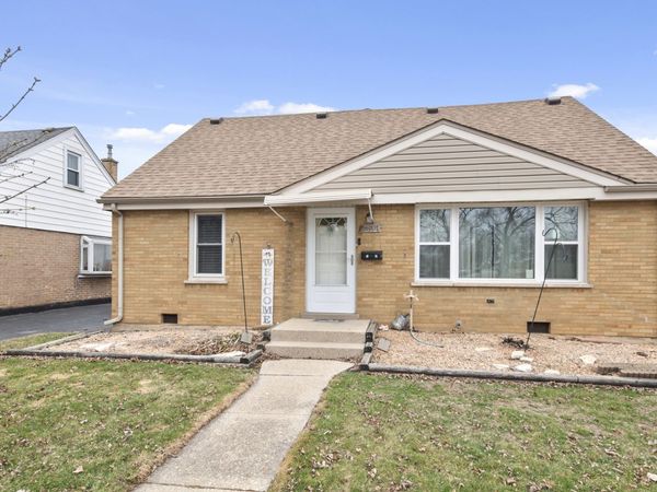 4614 W 115th Place, Alsip, IL 60803
