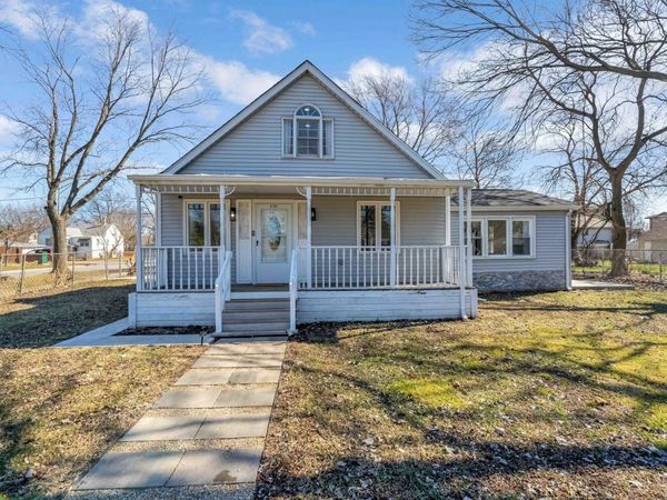 8103 Long Avenue, Burbank, IL 60459