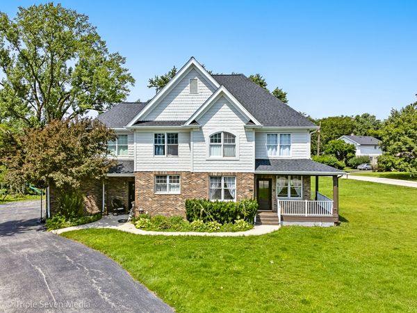 7350 Forest Hill Road, Burr Ridge, IL 60527