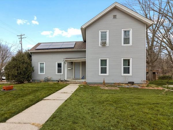 1404 Benton Street, Rockford, IL 61107