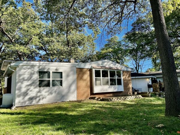 17308 Forestway Drive, East Hazel Crest, IL 60429