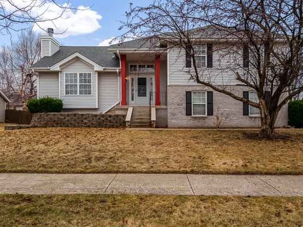 6511 WEAVER Road, Rockford, IL 61114