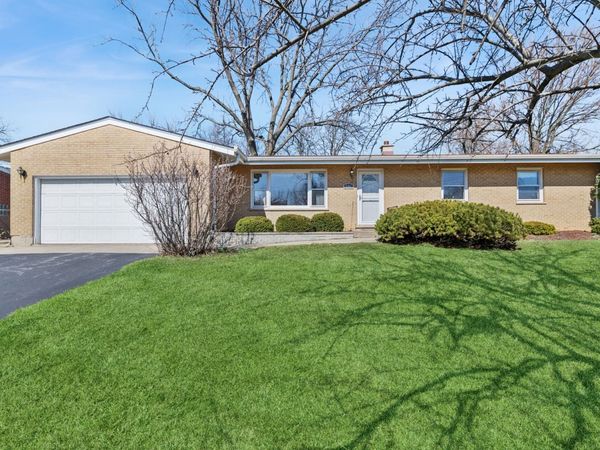 626 Burdette Avenue , Glendale Heights, IL 60139