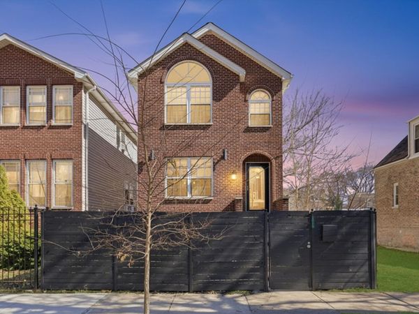 1029 N Avers Avenue, Chicago, IL 60651