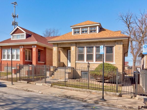 4356 W Cullerton Street, Chicago, IL 60623