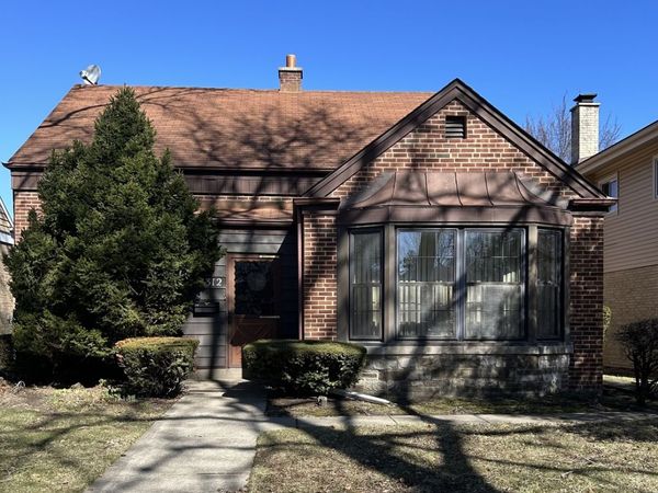 5312 Conrad Avenue, Skokie, IL 60077