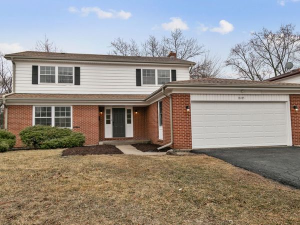 18135 Cherrywood Lane, Homewood, IL 60430