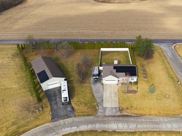 2356 N 4060th Road, Sheridan, IL 60551