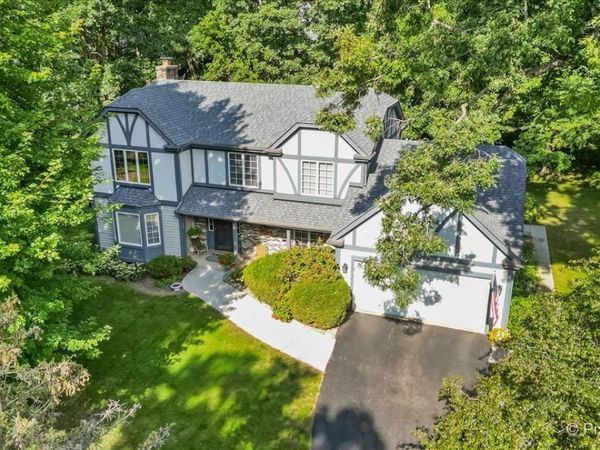 5N490 Hidden Springs Drive , St. Charles, IL 60175