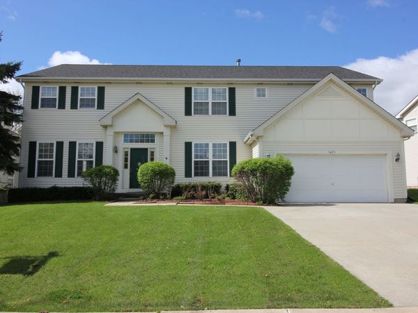 5495 Chapel Hill , Gurnee, IL 60031