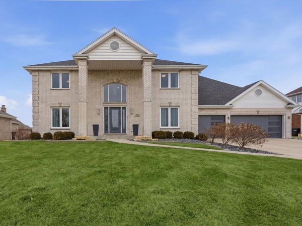 8718 Black Oak Avenue, Tinley Park, IL 60487