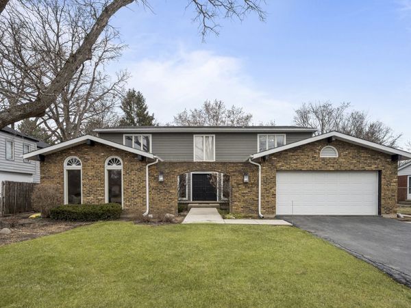 1695 Overland Trail , Deerfield, IL 60015