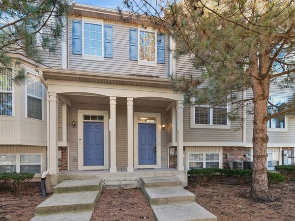 31754 N Pineview Boulevard , Lakemoor, IL 60051