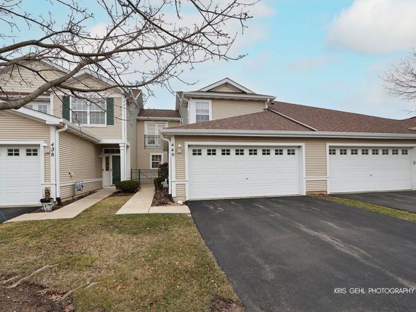 440 N Keswick Court , Round Lake, IL 60073