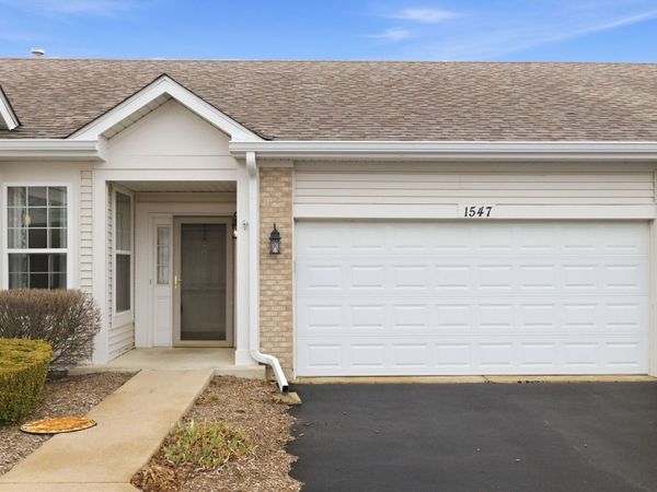 1547 W Cadillac Circle , Romeoville, IL 60446