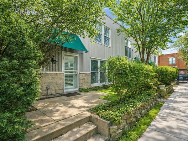 1300 W Altgeld Street, Unit 103, Chicago, IL 60614