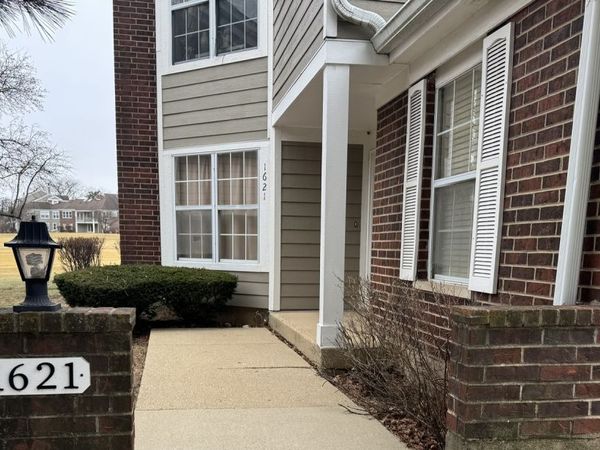 1621 Glengarry Court , Unit 1621, Algonquin, IL 60102