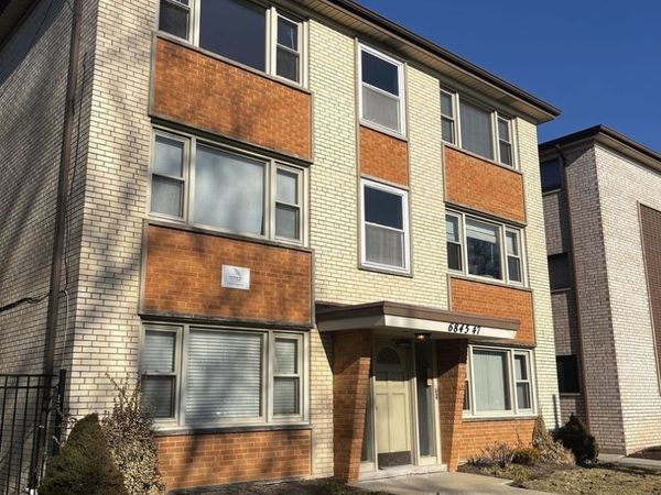6845 N Northwest Highway N, Unit 1E, Chicago, IL 60631