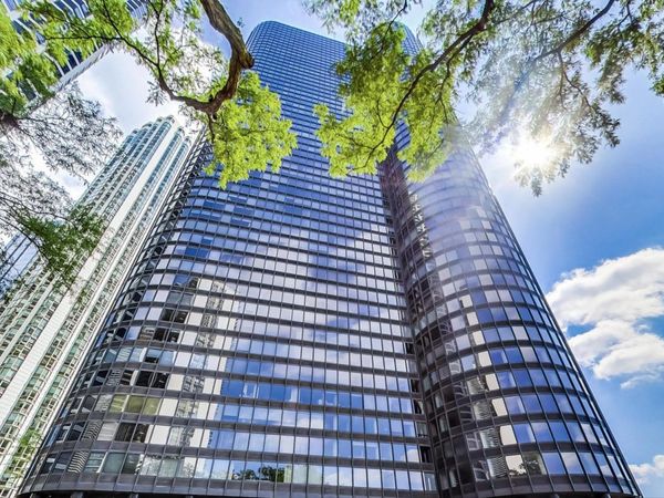 155 N Harbor Drive, Unit 3002, Chicago, IL 60601