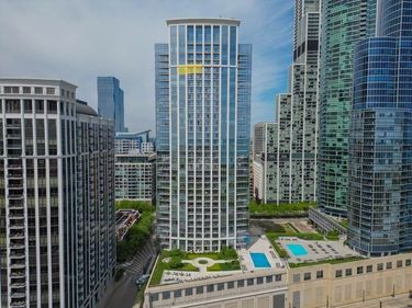 1235 S Prairie Avenue, Unit 3303, Chicago, IL 60605