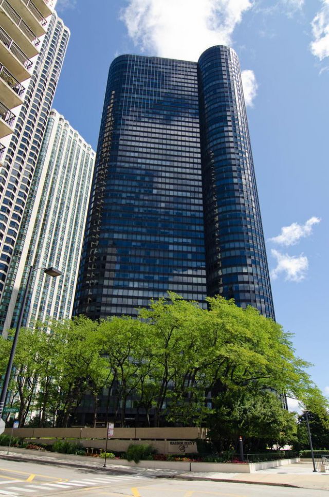 155 N Harbor Drive, Unit 3704, Chicago, IL 60601 Main Photo