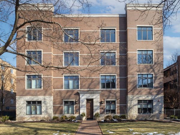 1323 Maple Avenue, Unit 3NE, Evanston, IL 60201