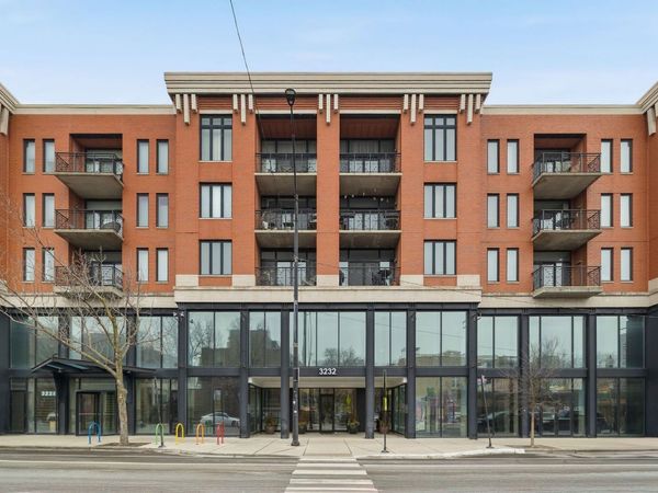3232 N Halsted Street, Unit D407, Chicago, IL 60657