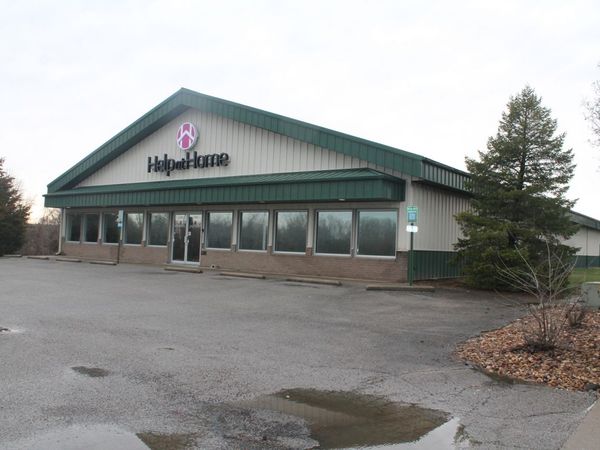 1350 E Mall Drive, Carbondale, IL 62901