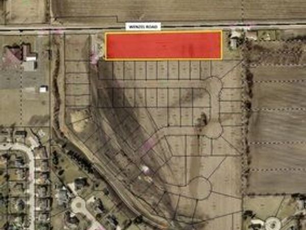 7XX WENZEL Road, Peru, IL 61354