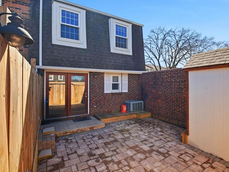 614 Dlyn Street, Columbus, OH 43228 Photo 31