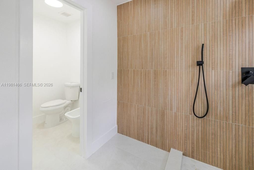 8940 SW 4th Ter, Miami, FL 33174 Photo