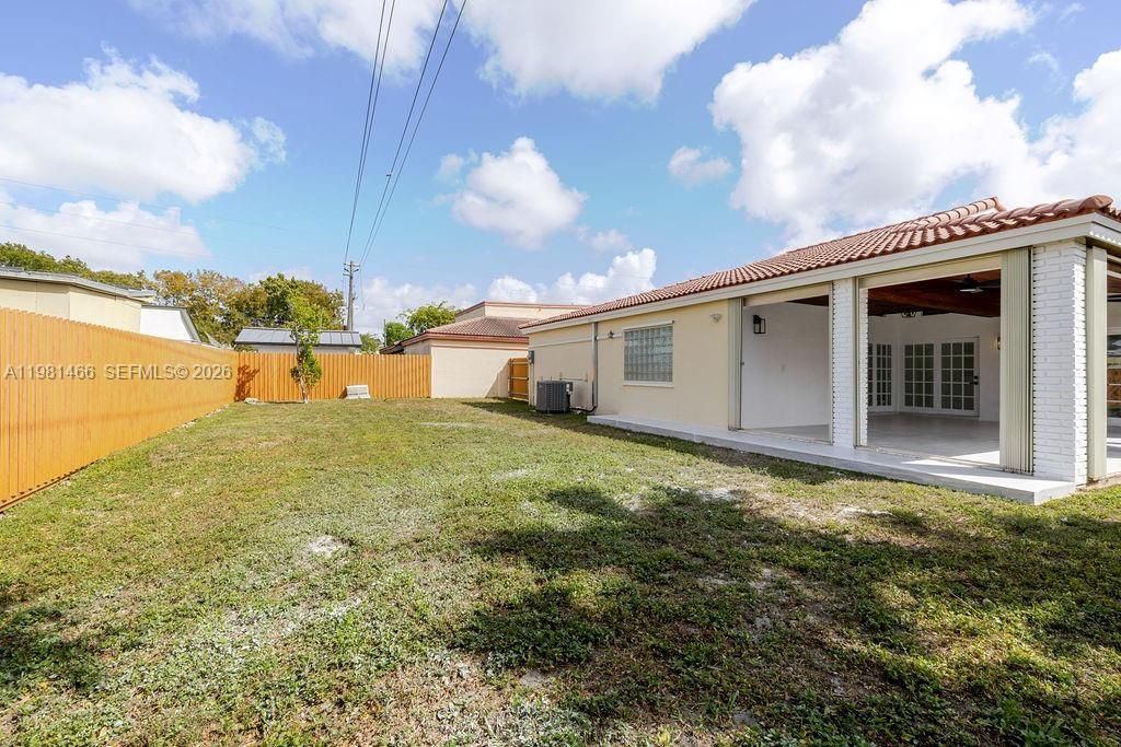 8940 SW 4th Ter, Miami, FL 33174 Photo