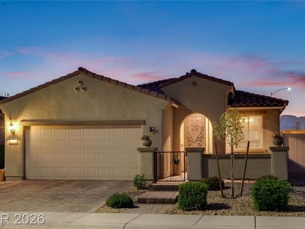 6329 Conlon Street , North Las Vegas, NV 89081