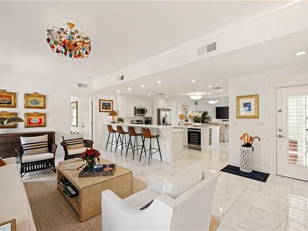 292 14th AVE S, Unit A, NAPLES, FL 34102