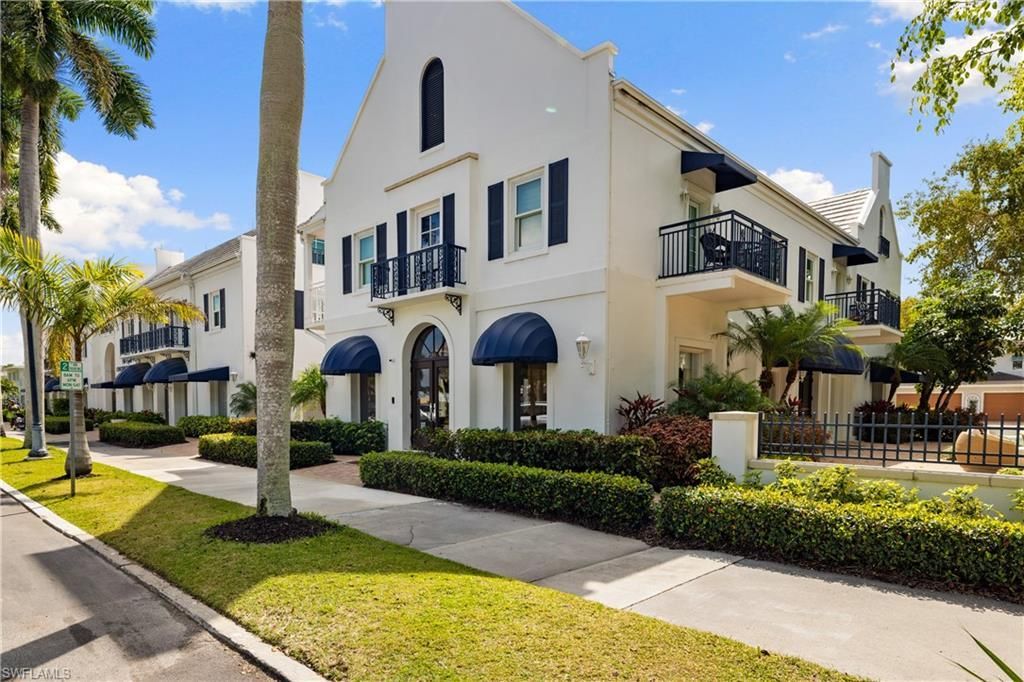 292 14th Ave S, Unit A, Naples, FL 34102 Photo