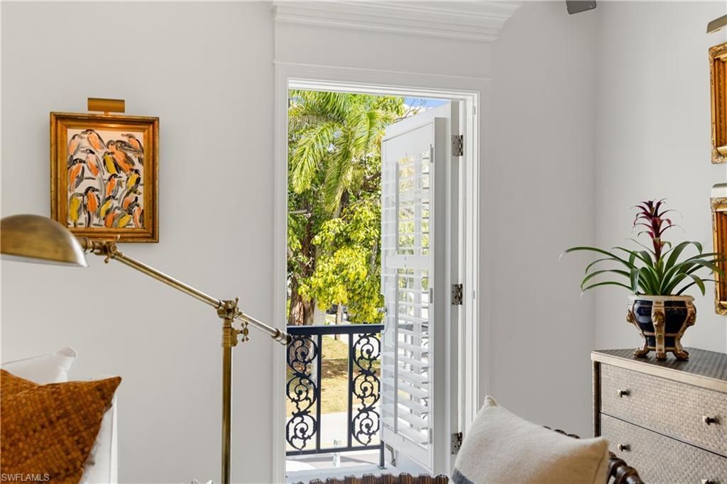 292 14th Ave S, Unit A, Naples, FL 34102 Photo