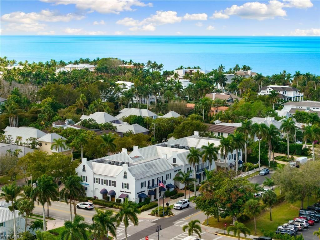 292 14th Ave S, Unit A, Naples, FL 34102 Photo