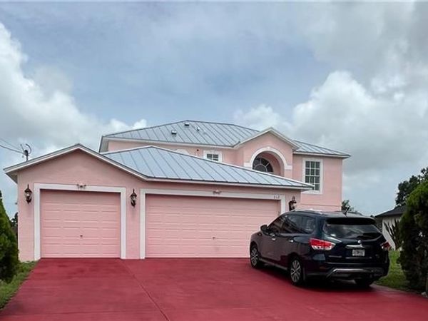312 Lenz AVE S, LEHIGH ACRES, FL 33974