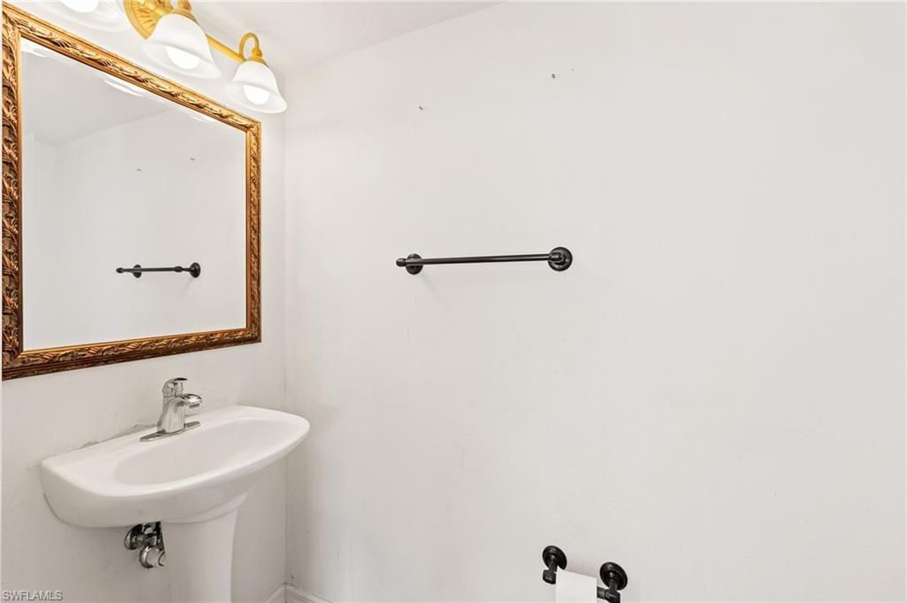 312 Lenz Ave S, Lehigh Acres, FL 33974 Photo