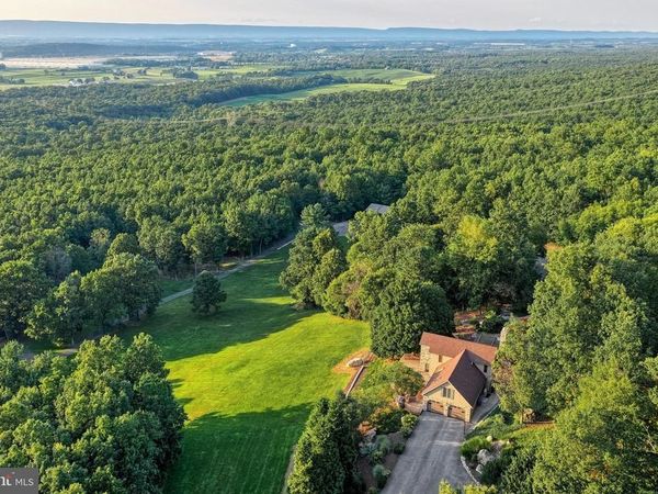 3035 STILLHOUSE HOLLOW ROAD, SHIPPENSBURG, PA 17257