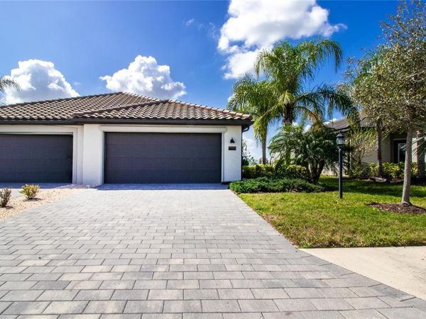 15978 CLEAR SKIES PLACE , BRADENTON, FL 34211