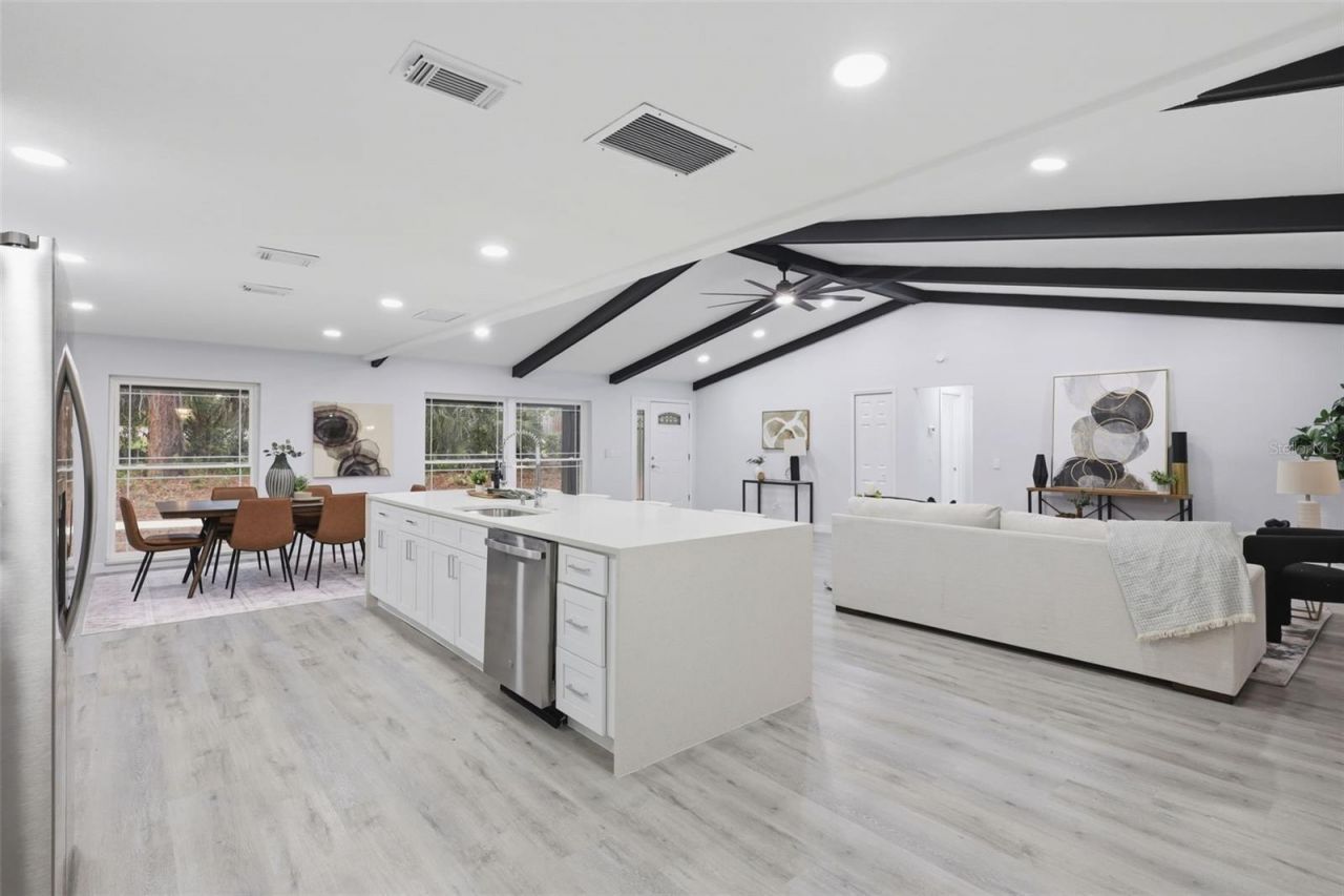 300 E Sweetwater Creek Drive , Longwood, FL 32779 Photo