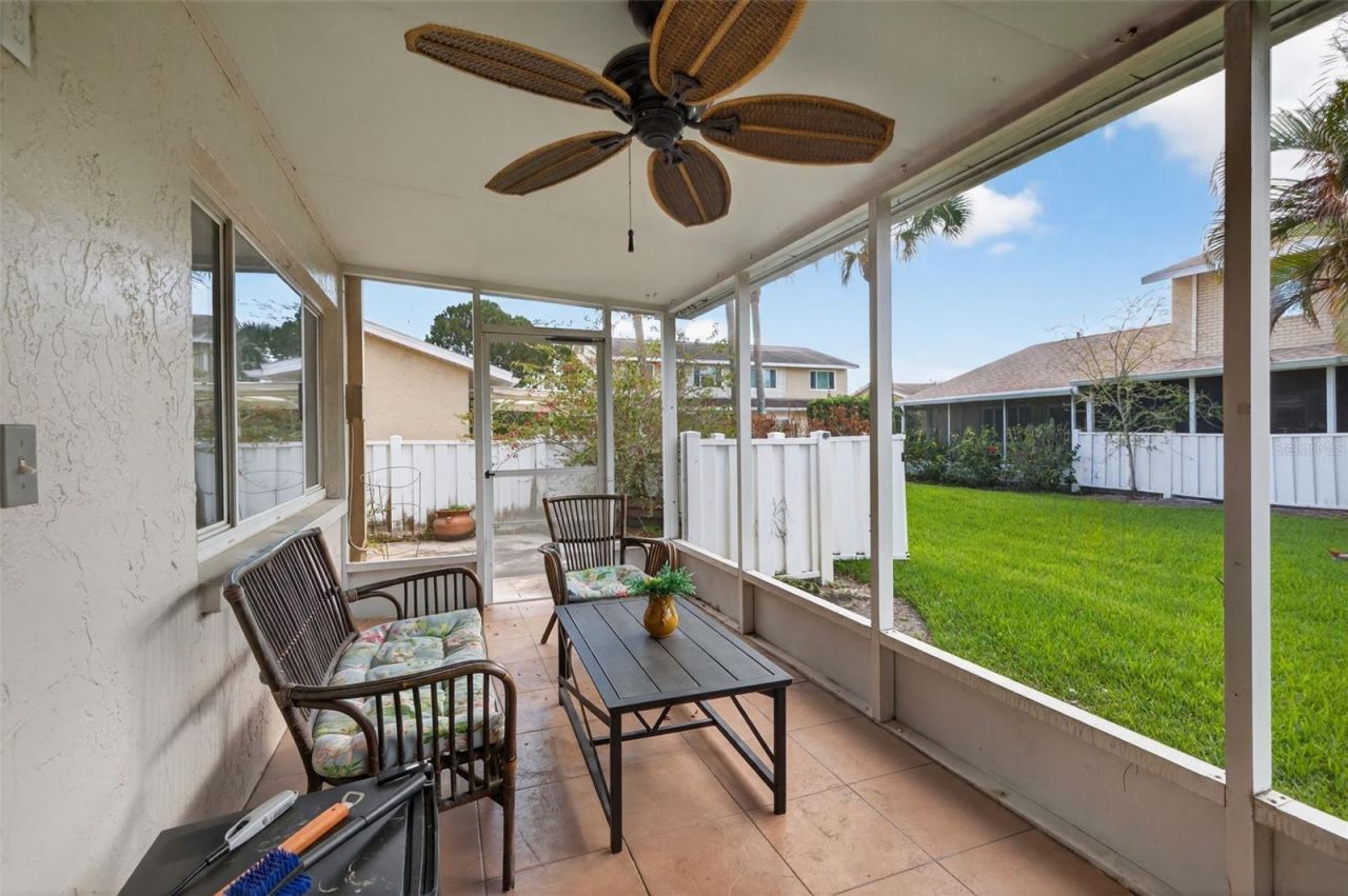 6490 Cape Hatteras Way Ne, Unit 2, Saint Petersburg, FL 33702 Photo