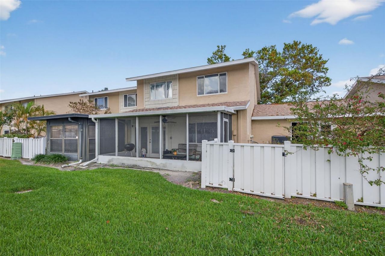 6490 Cape Hatteras Way Ne, Unit 2, Saint Petersburg, FL 33702 Photo