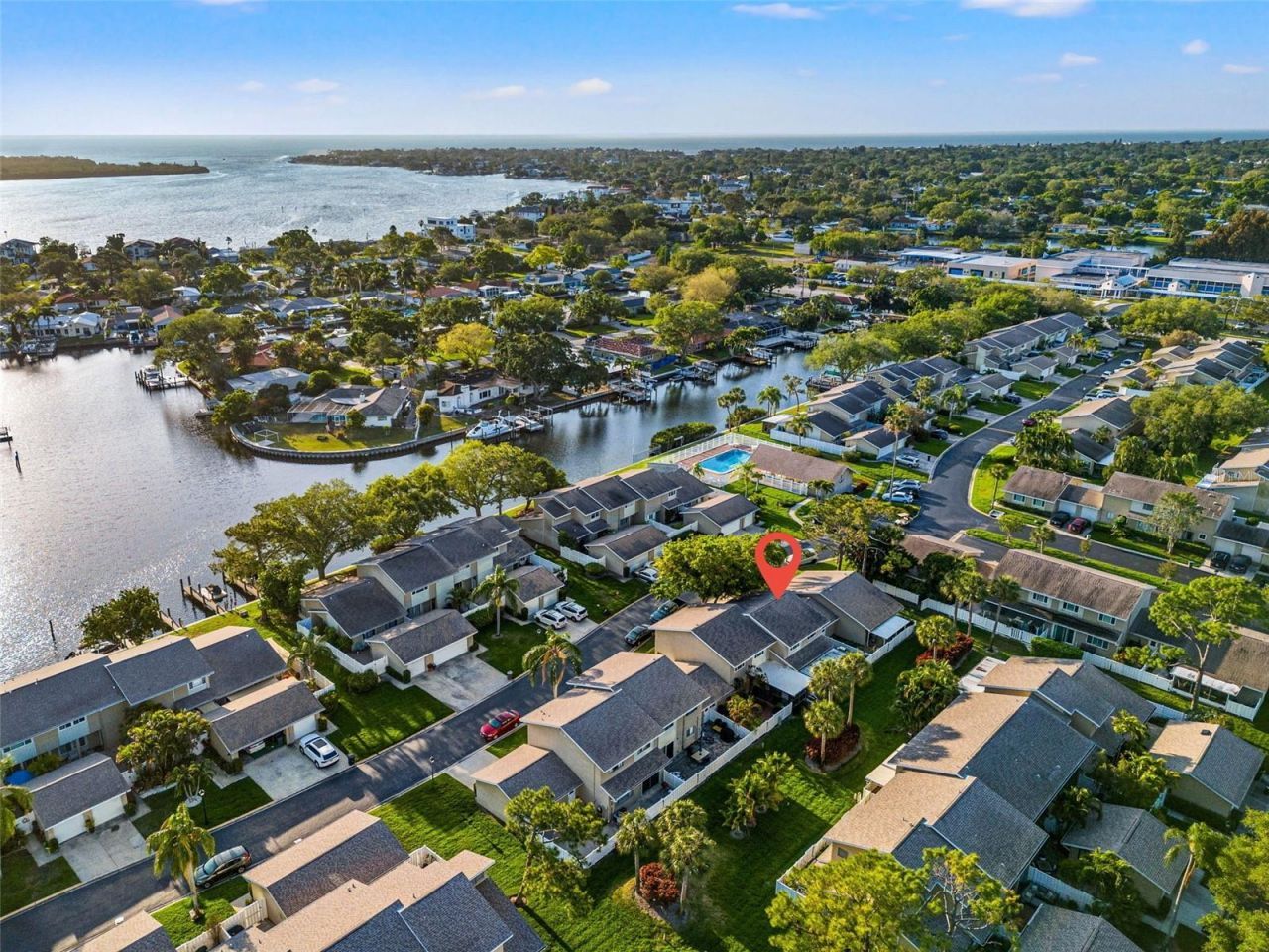 6490 Cape Hatteras Way Ne, Unit 2, Saint Petersburg, FL 33702 Photo