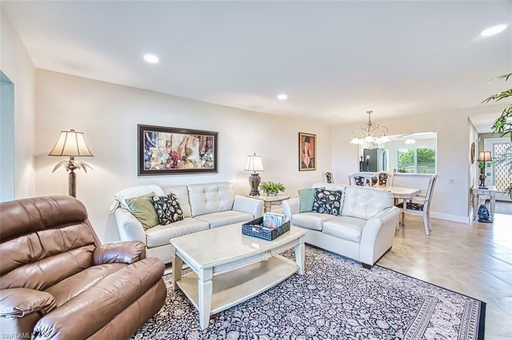 7402 Lake Breeze Dr, Unit 305, Fort Myers, FL 33907 Photo