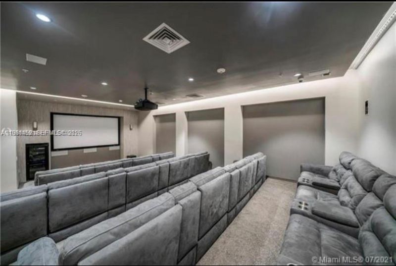 10275 Collins Ave , Unit 933, Bal Harbour, FL 33154 Photo