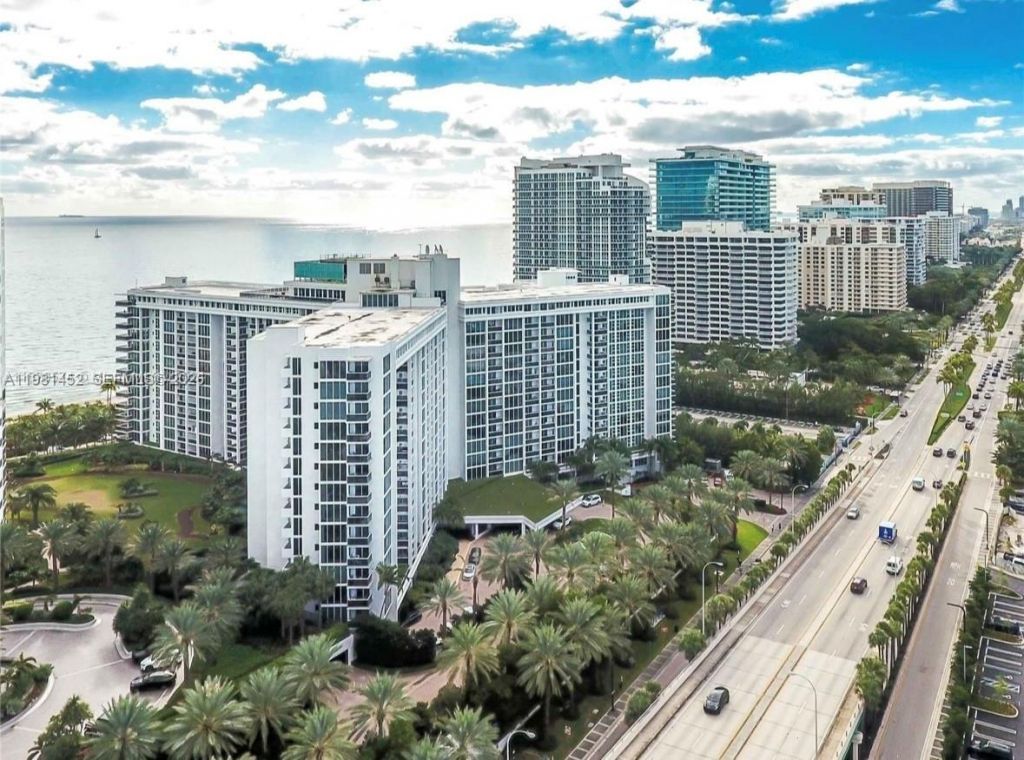 10275 Collins Ave , Unit 933, Bal Harbour, FL 33154 Photo