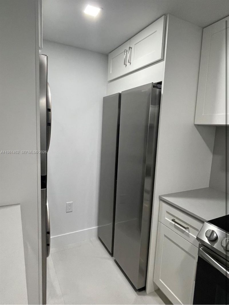 10275 Collins Ave , Unit 933, Bal Harbour, FL 33154 Photo